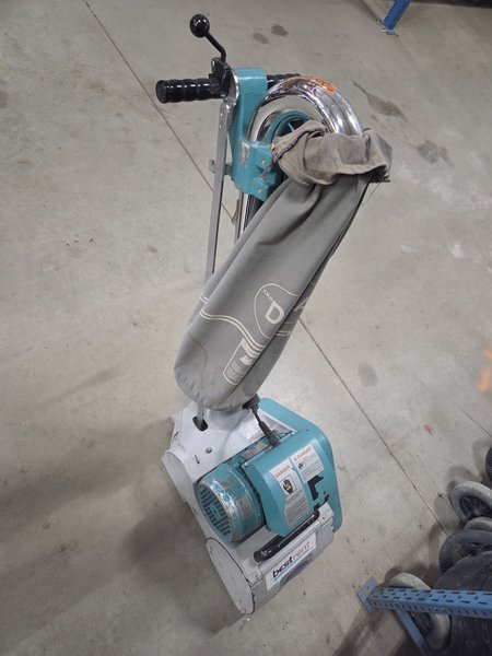 Woodmaster bandschuurmachine voor parket